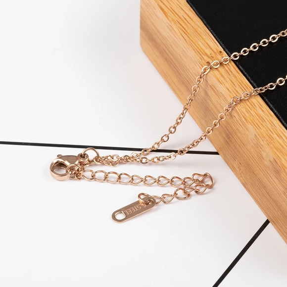 Minnie Mouse Pendant Necklace Titanium Steel Chain - Picture 2 of 6